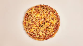 25. Pizza Tonno   Medium