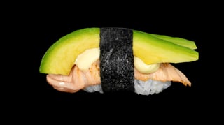 24e - Lachs Avocado Nigiri Mayo flambeé