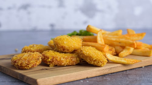 5 Chicken + Pommes  5 Chicken + Pommes