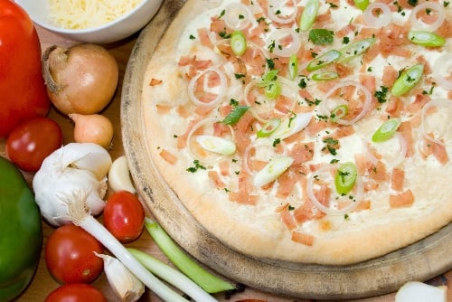 Medium Size Pizza Flamm