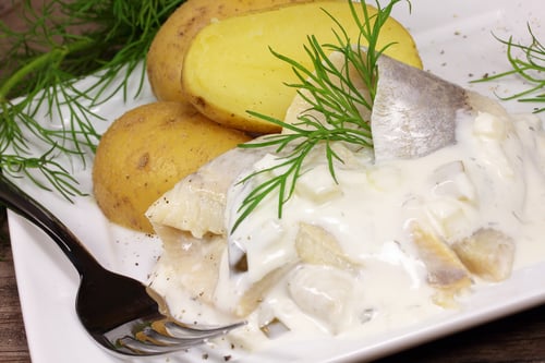 Kartoffeln mit Sahne Heringshappen 