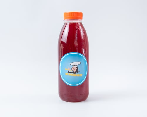 hausgemachter Granatapfel-Eistee 0,5l