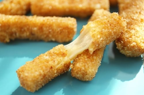 Mozzarella Sticks (6 Stück)