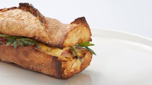 Baguette Serrano