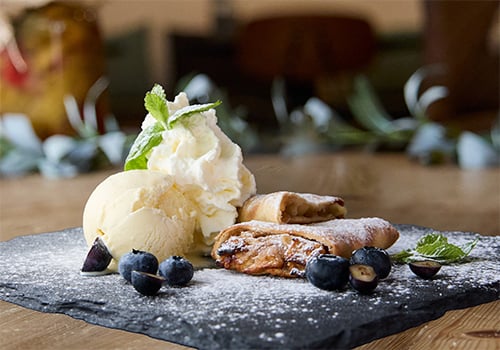 Apfelstrudel