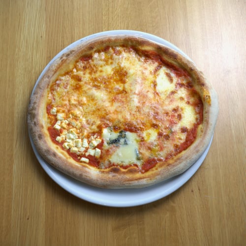 Pizza Quattro Formaggi normal