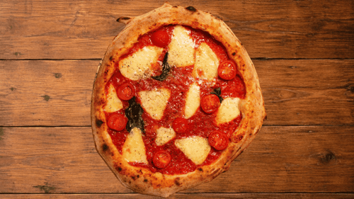 Pizza Provola e Pepe Klein