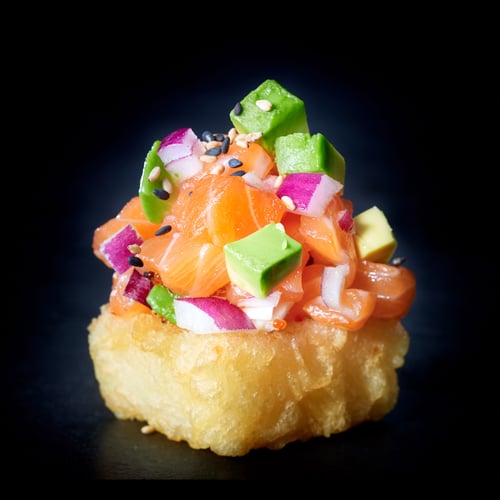 CRISPY RICE MIT LACHS TATAR - 3PC - 