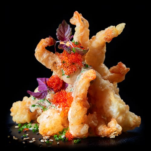 TEMPURA GARNELEN  MIT CREAMY TOBIKKOSAUCE