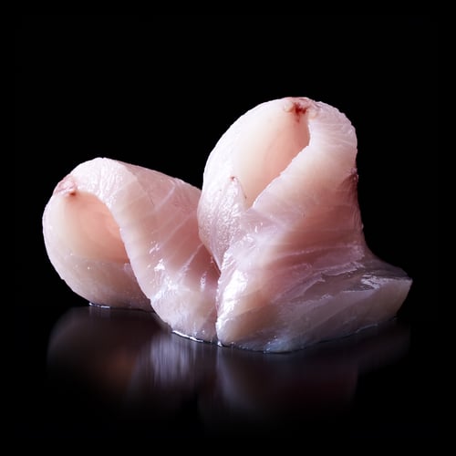 HAMACHI SASHIMI - 5PC. -