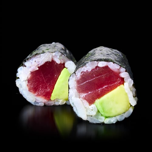 TUNA & AVOCADO MAKI -8PC. -