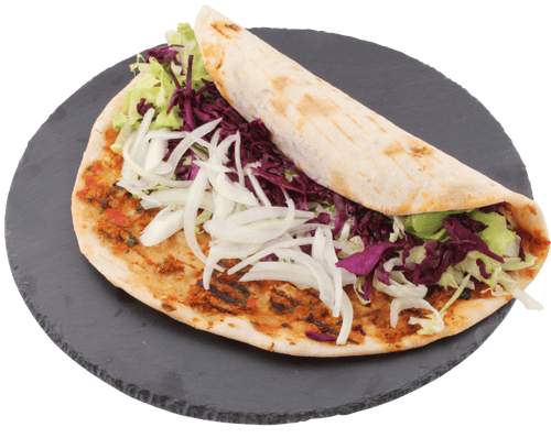 Lahmacun mit Salat