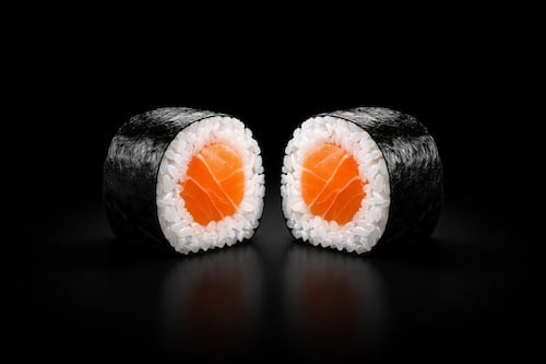 Salmon Maki