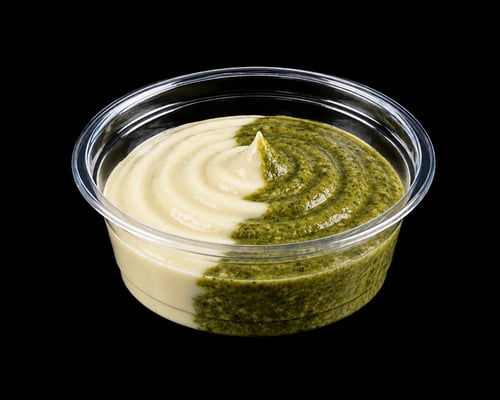 E2. 1/2 Mayo u. 1/2 Pesto (Hausgemacht)