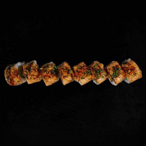 Special Flamed Salmon Ebi Roll 