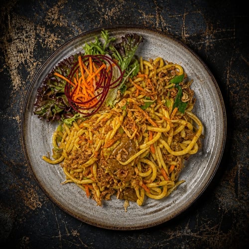 23C. Spicy Udon Nudeln mit Tofu