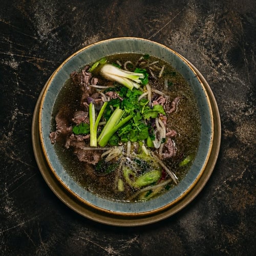 20D. Pho Suppe mit Garnelen