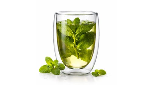 Frischer Minztee