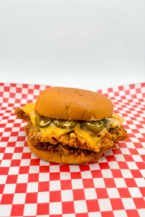 Martin's Crusty Chili Cheese Chickenburger Single