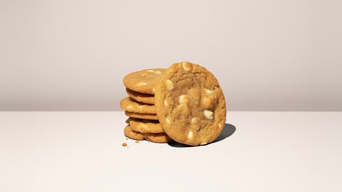 White Macadamia Cookie
