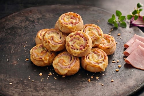 Pizzabrötchen Schinken