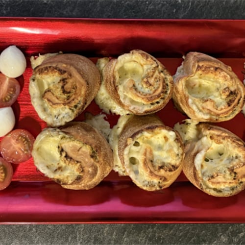 Pizzabrötchen Caprese