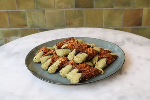  Cannoli