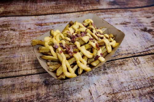 Homemade Fries mit Toppings