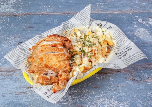 Crispy Chicken Pulled Cheese Fries 