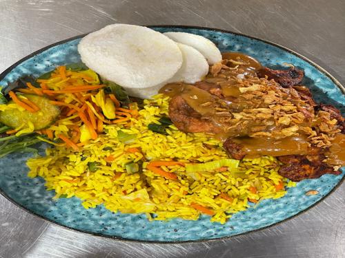 Hete kipfilet nasi
