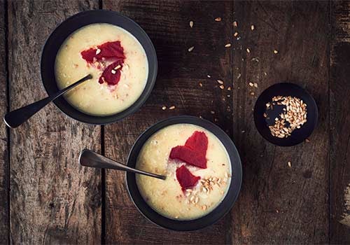 Sonnenblumenkernsuppe mit Roter Bete und Baguette (XL)