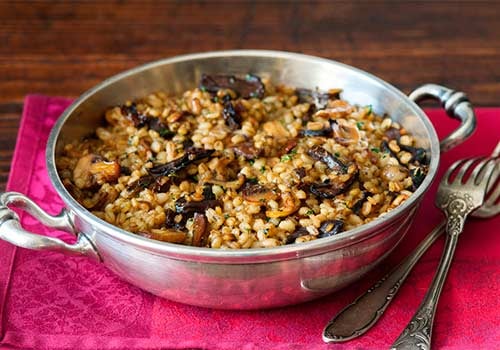 Rinderhack auf Perlgraupen und Wurzelgemüse (XL)