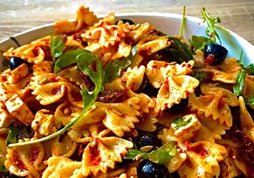 Mediterraner Nudelsalat (M)