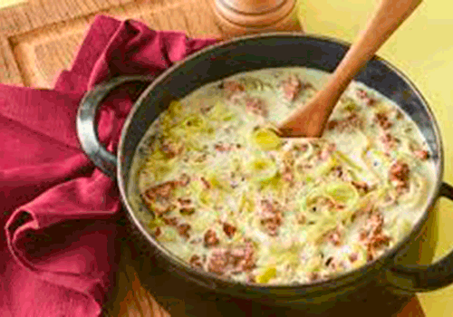 Käse-Lauch-Suppe mit Hack und Brot (XL)