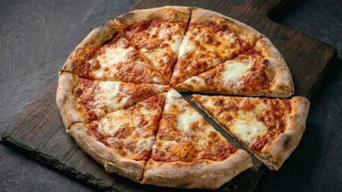 25 Pizza Margherita