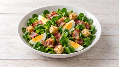 Valerianella con Uova & Pancetta