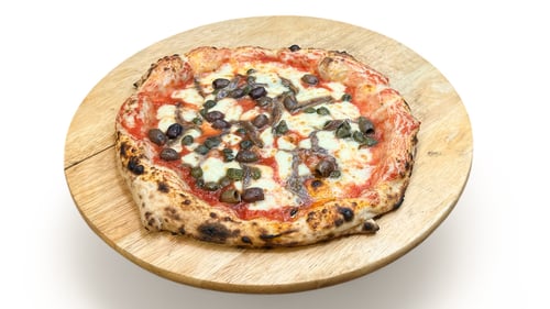 Pizza Napoli