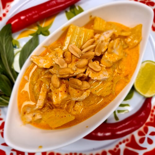 Kip massaman curry