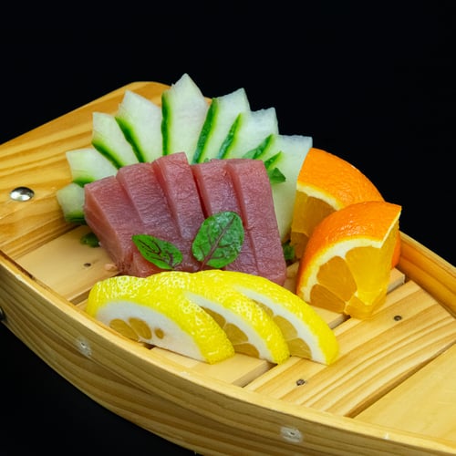 Sashimi Tekka