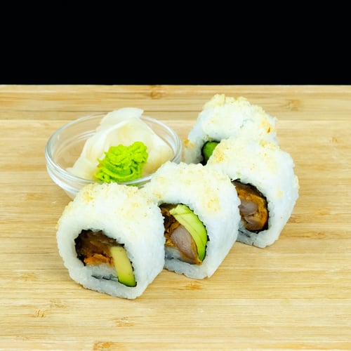 Uramaki Crunchy Chicken Roll