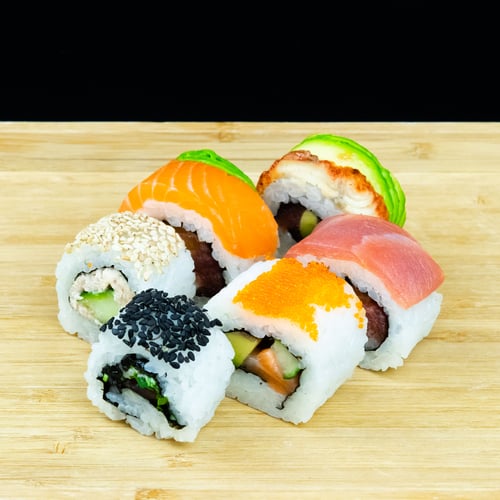 Uramaki Uru Maki Mix