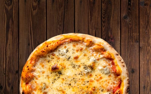Pizza Vierkäse M, ø 28cm