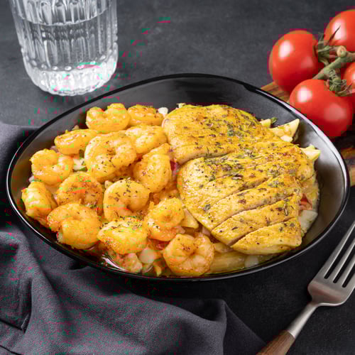 Creamy cajun grilled chicken en shrimp pasta