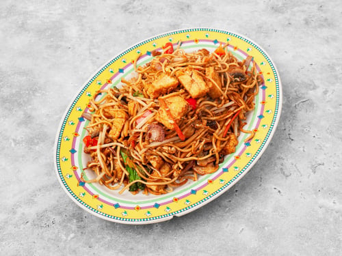 Gebratene Nudeln mit Tofu