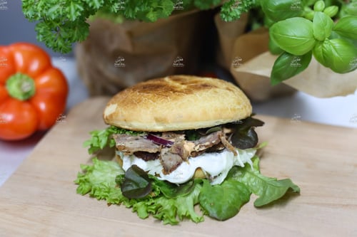 Gyros Burger mit Gouda 