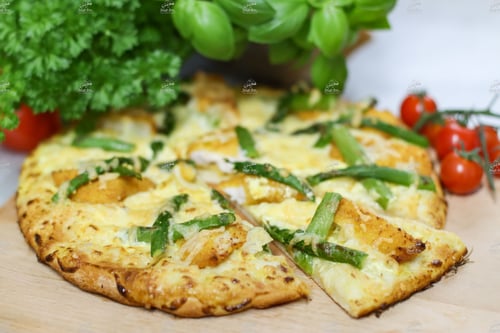 Pizza Schnitzel Spargel 25 Ø cm