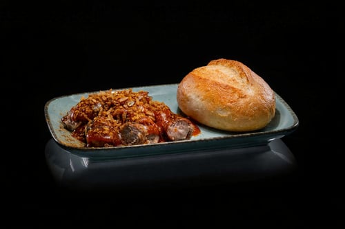 Currywurst Spezial (Scharf)
