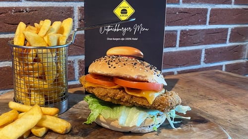 Cheese chicken Burger