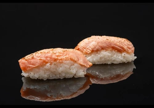 Flambiert Salmon Nigiri