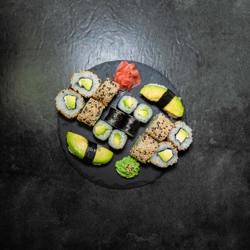 Avocado Menü (16 Stück)